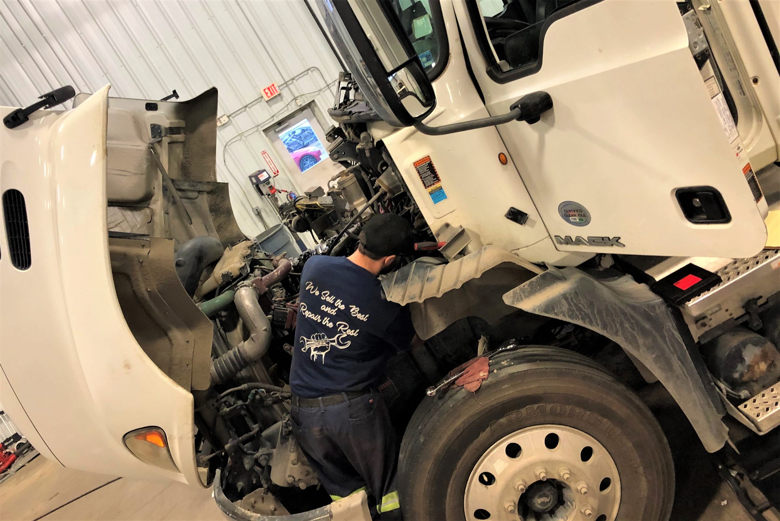 Fleet Services from Mid-Atlantic Waste include Preventative Maintenance, Commercial Equipment Repair, Truck Chassis Repair, DOT Inspections